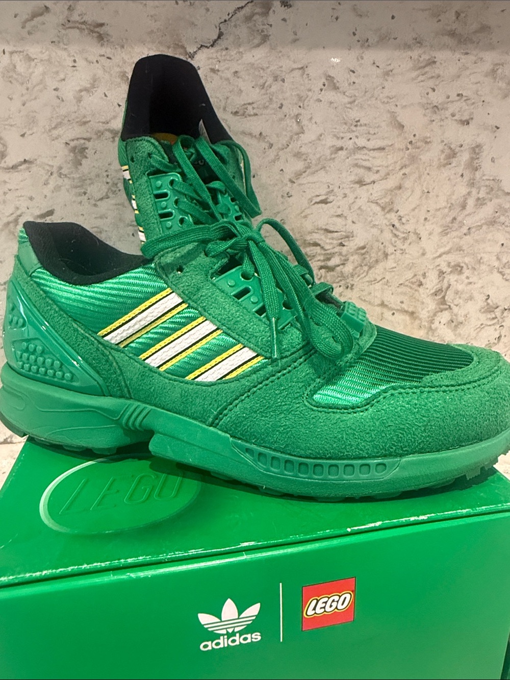 adidas Green Women’s Athletic Sneakers with Yellow-Striped Accents